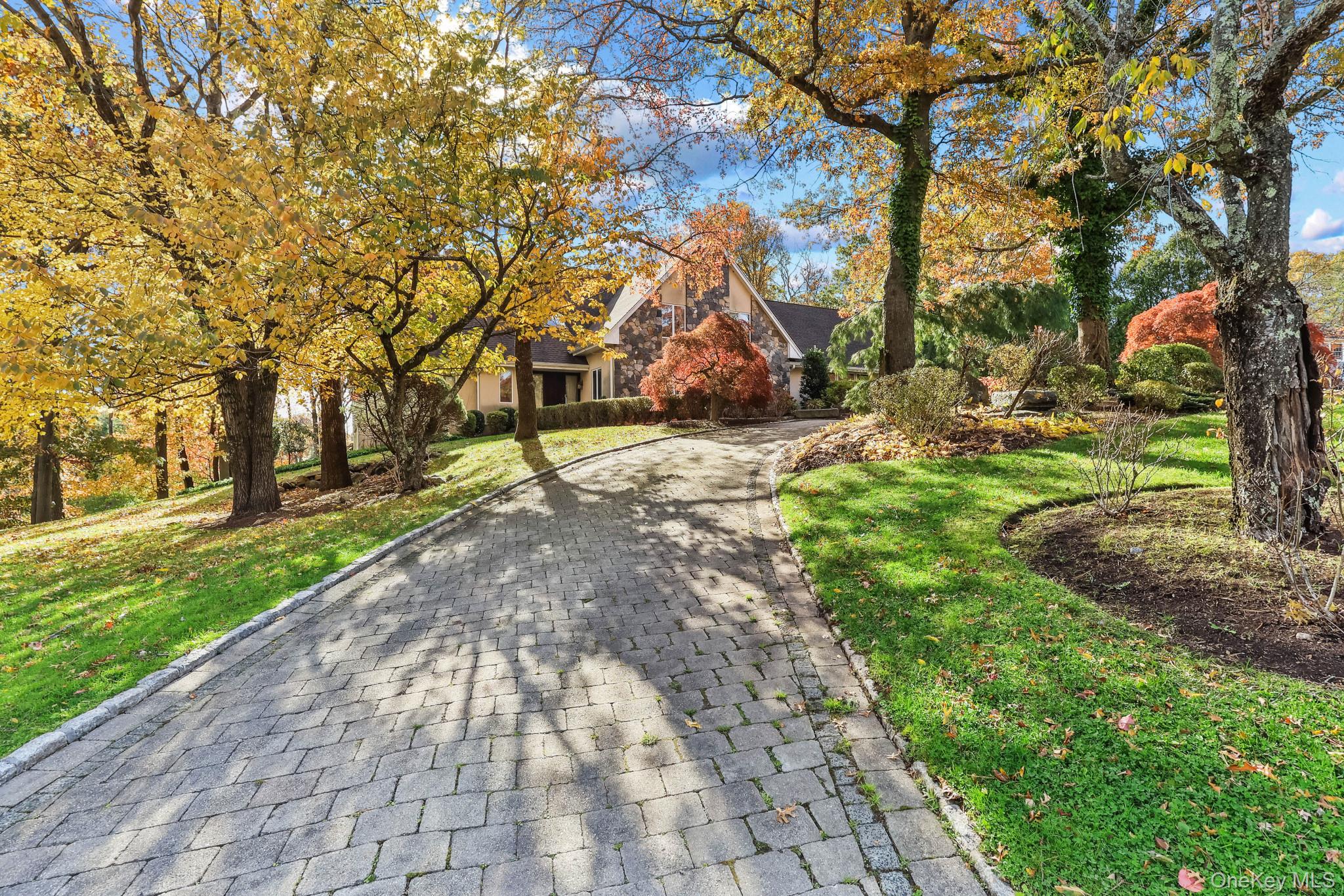 37 Century Trail, Harrison, NY 10528