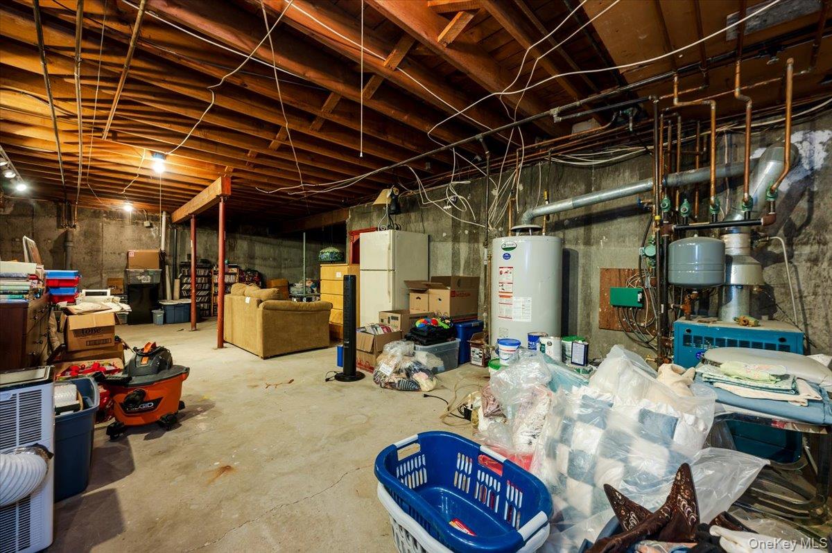 8 Penn Drive, Dix Hills, NY 11746