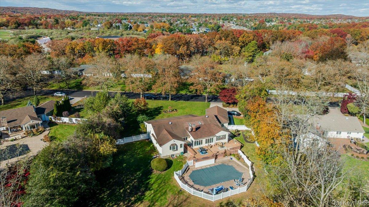 8 Penn Drive, Dix Hills, NY 11746