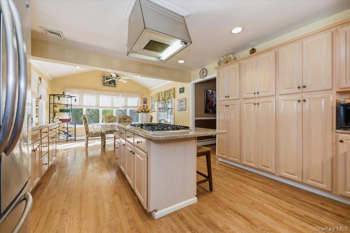 8 Penn Drive, Dix Hills, NY 11746