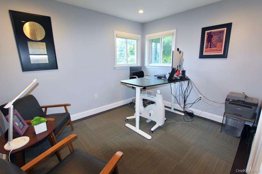 83 Executive Drive, New Hyde Park, NY 11040