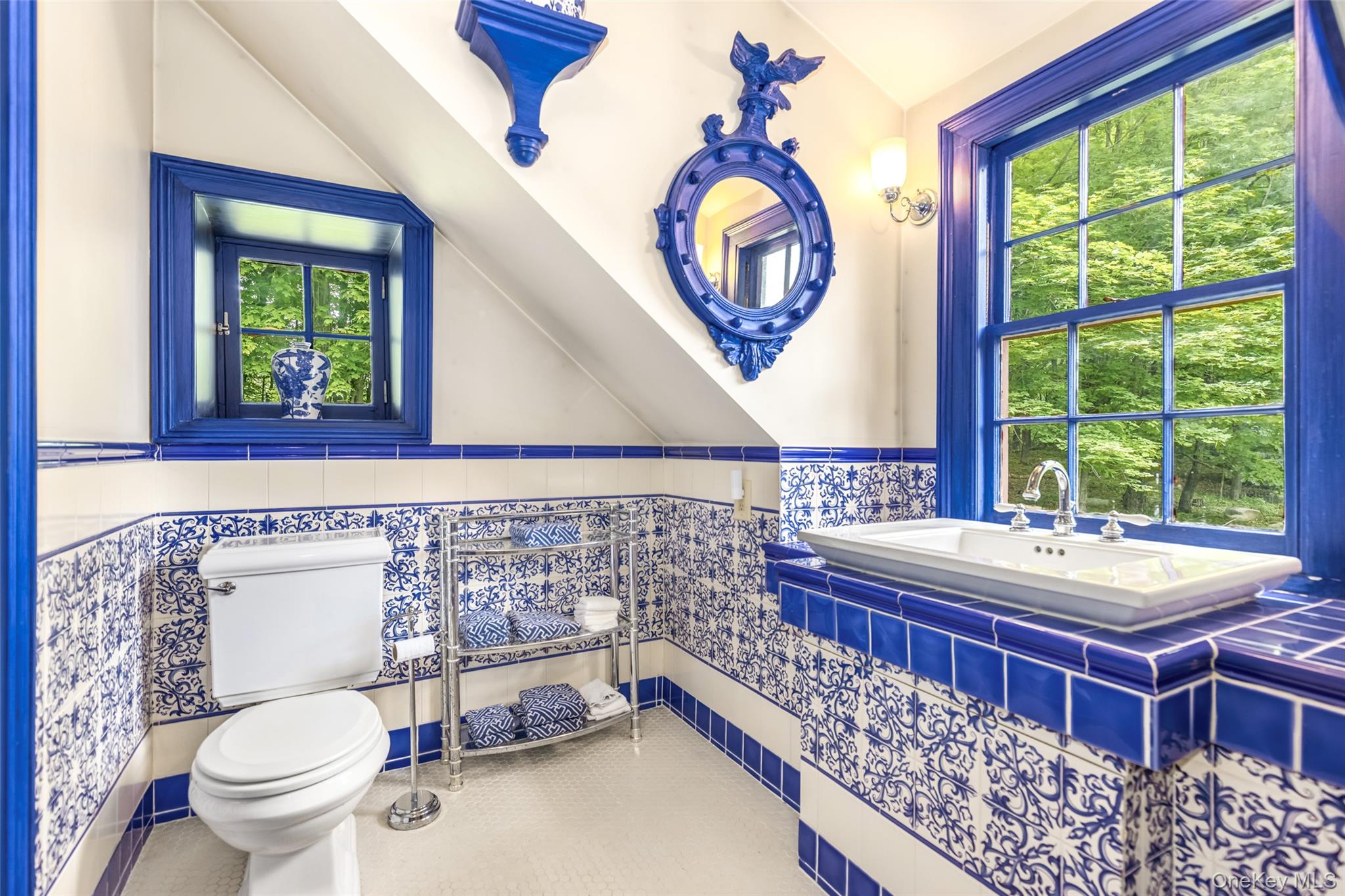 1282 Old Post Road, Ulster Park, NY 12487