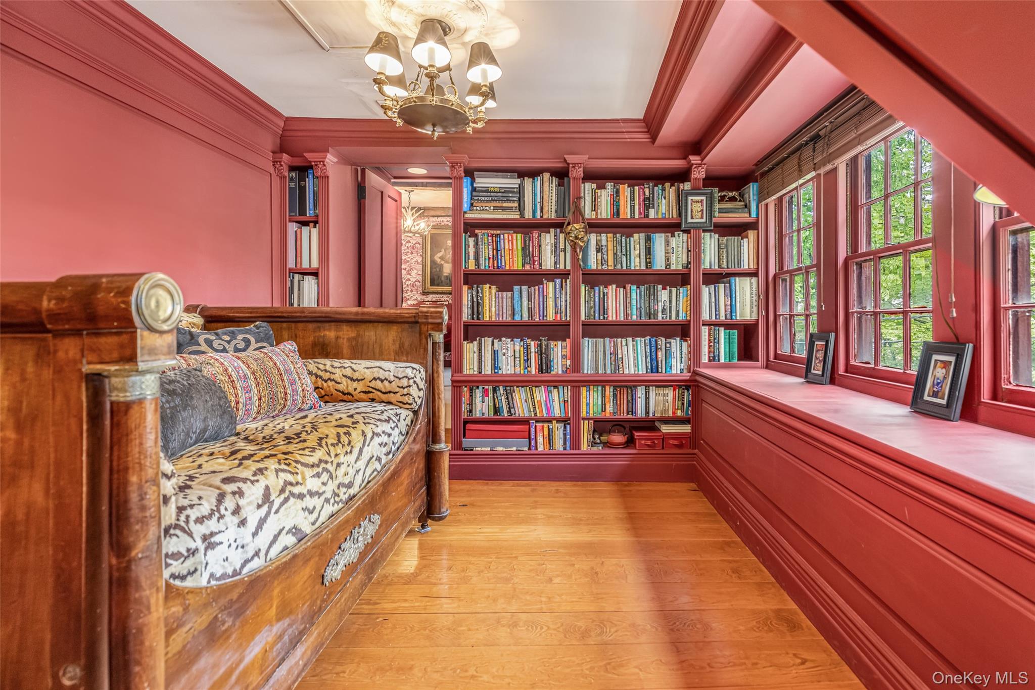 1282 Old Post Road, Ulster Park, NY 12487