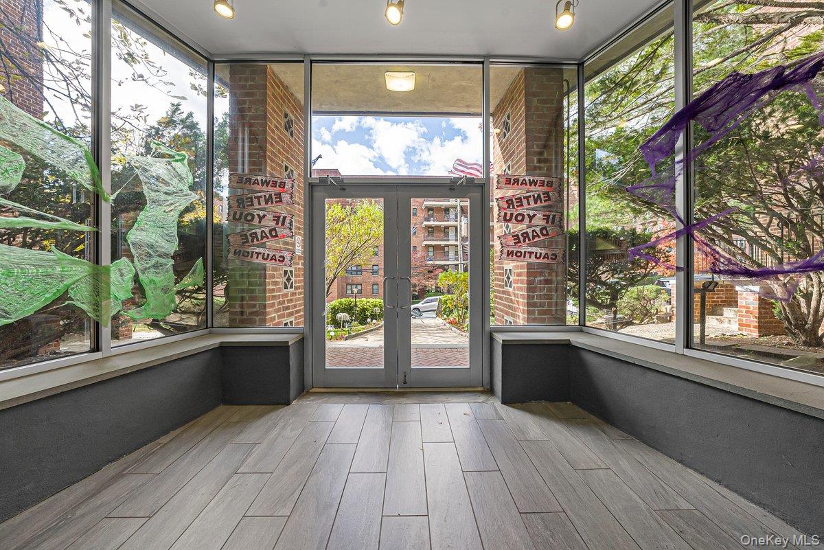 270 N Broadway # PS, Yonkers, NY 10701