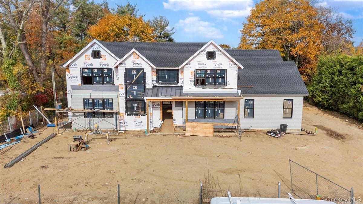 97 Crabapple Road, Manhasset, NY 11030