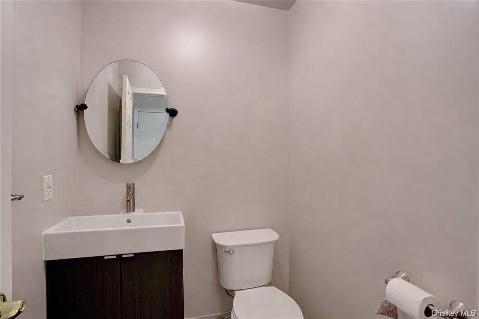 44 Old Lake Road, Congers, NY 10920