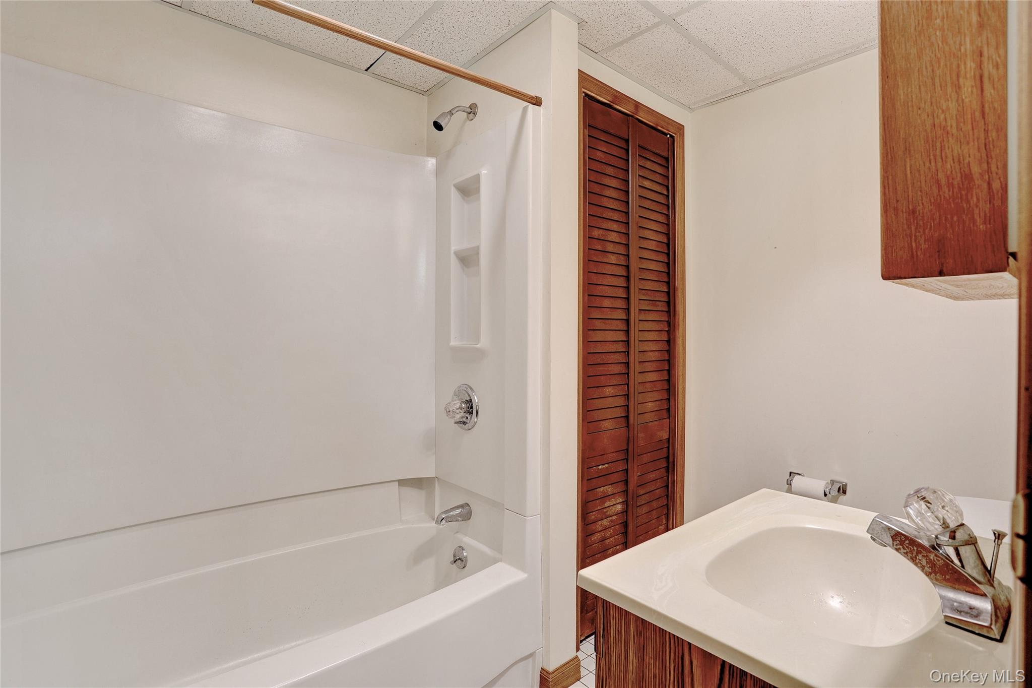 44 Old Lake Road, Congers, NY 10920