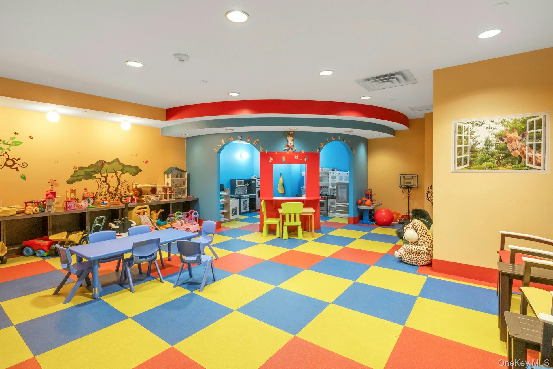 10 City Place # 19C, White Plains, NY 10601