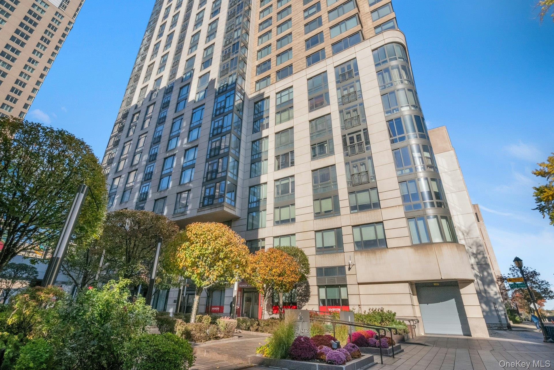 10 City Place # 19C, White Plains, NY 10601