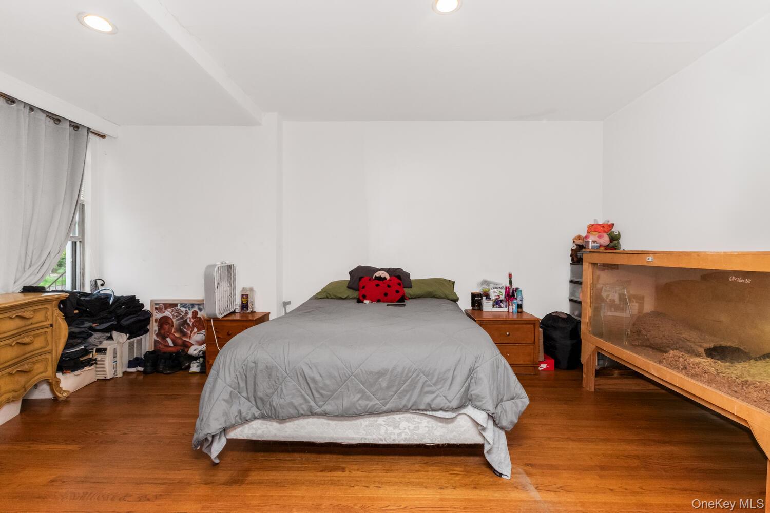 32 Alexander Avenue, Yonkers, NY 10704