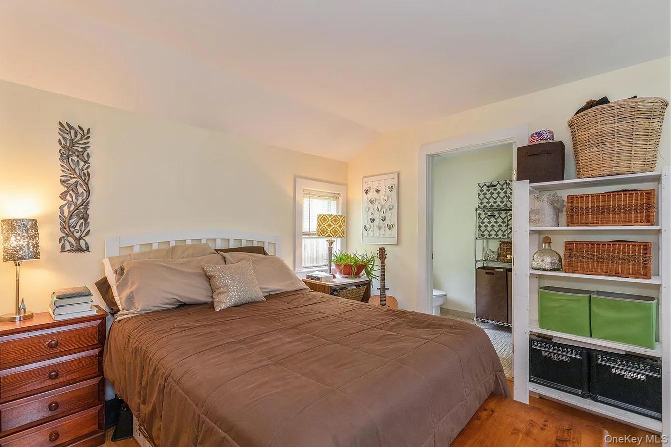 560 Pacific Street, Mattituck, NY 11952