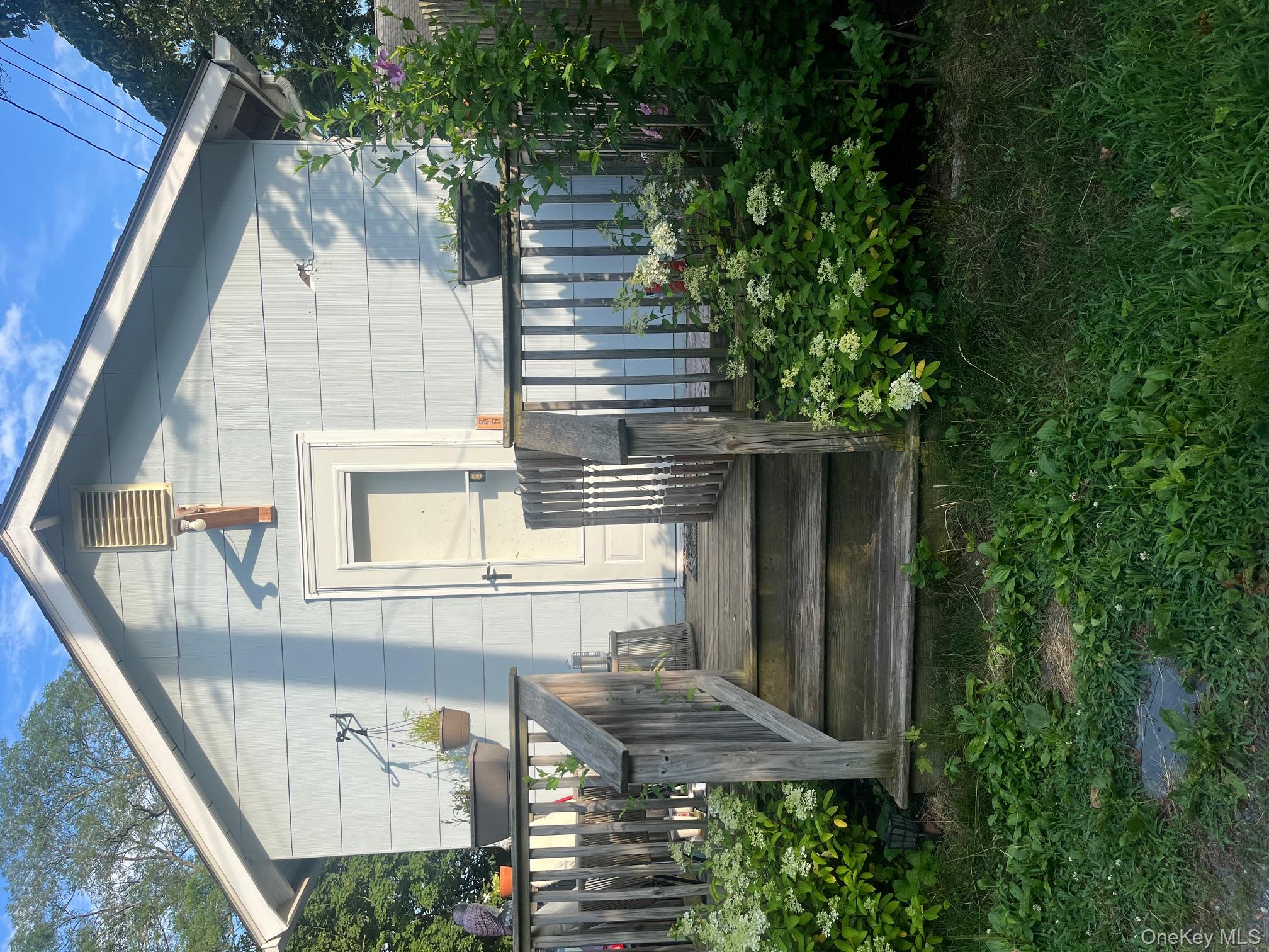 560 Pacific Street, Mattituck, NY 11952