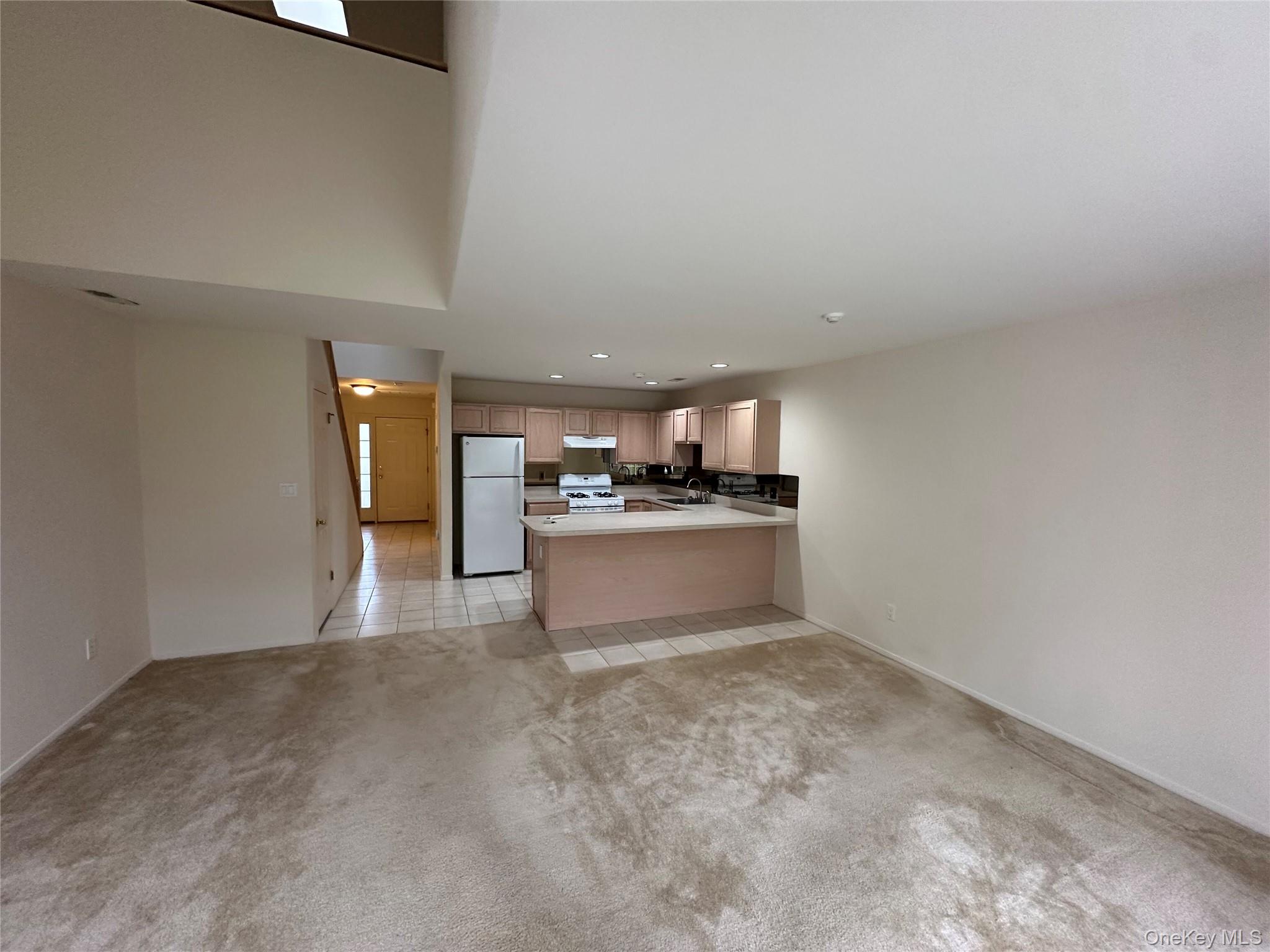 328 Prairie Court, Manorville, NY 11949