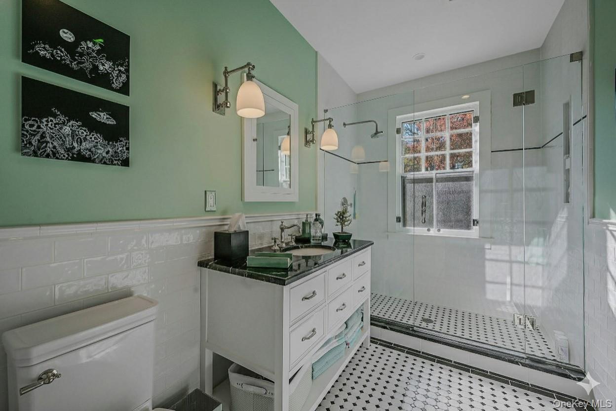 24 Harbor Hill Road, Huntington Bay, NY 11743