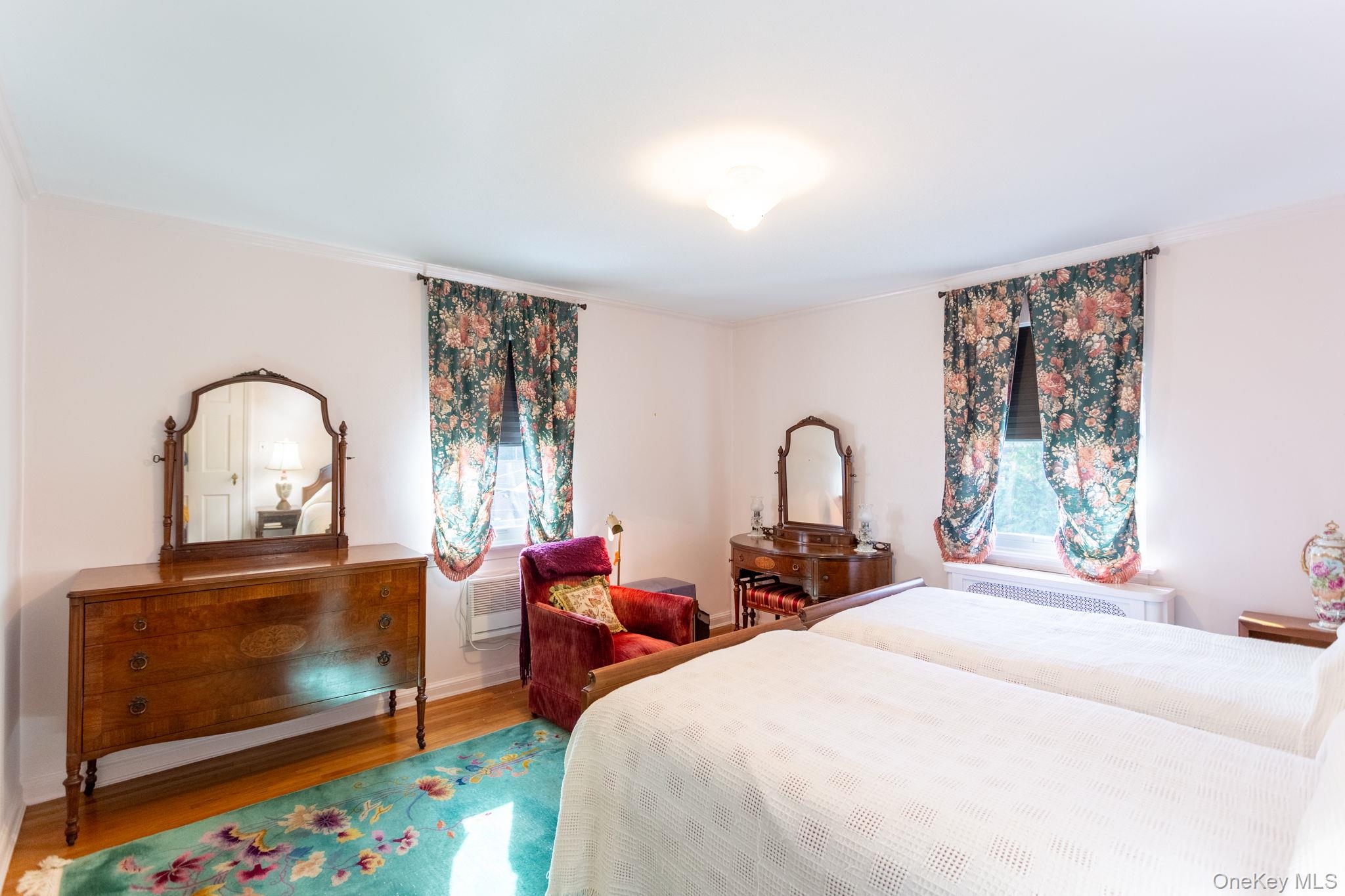 80-50 189th Street, Jamaica Estates, NY 11423