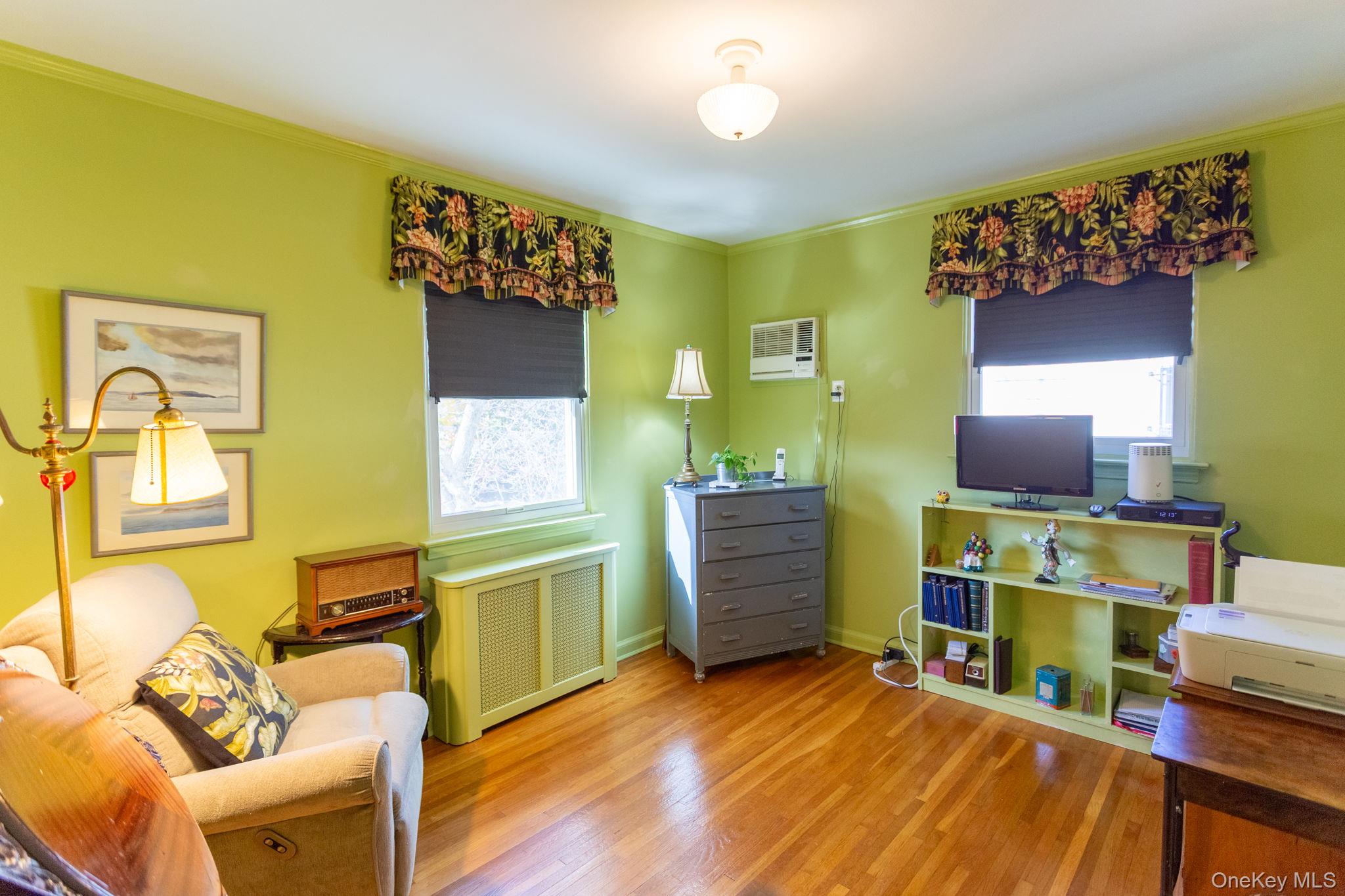 80-50 189th Street, Jamaica Estates, NY 11423