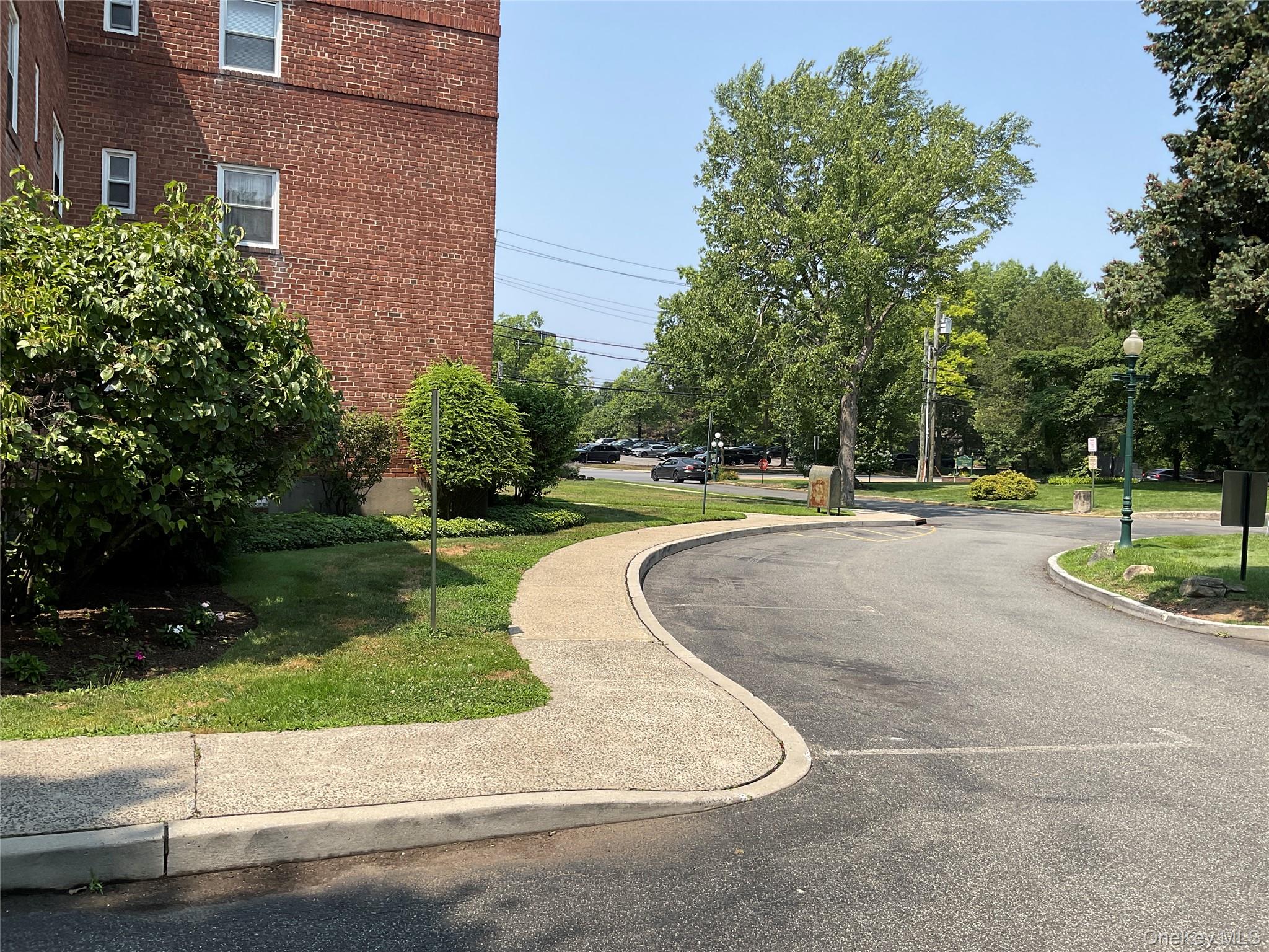 320 S Broadway # #P8, Tarrytown, NY 10591