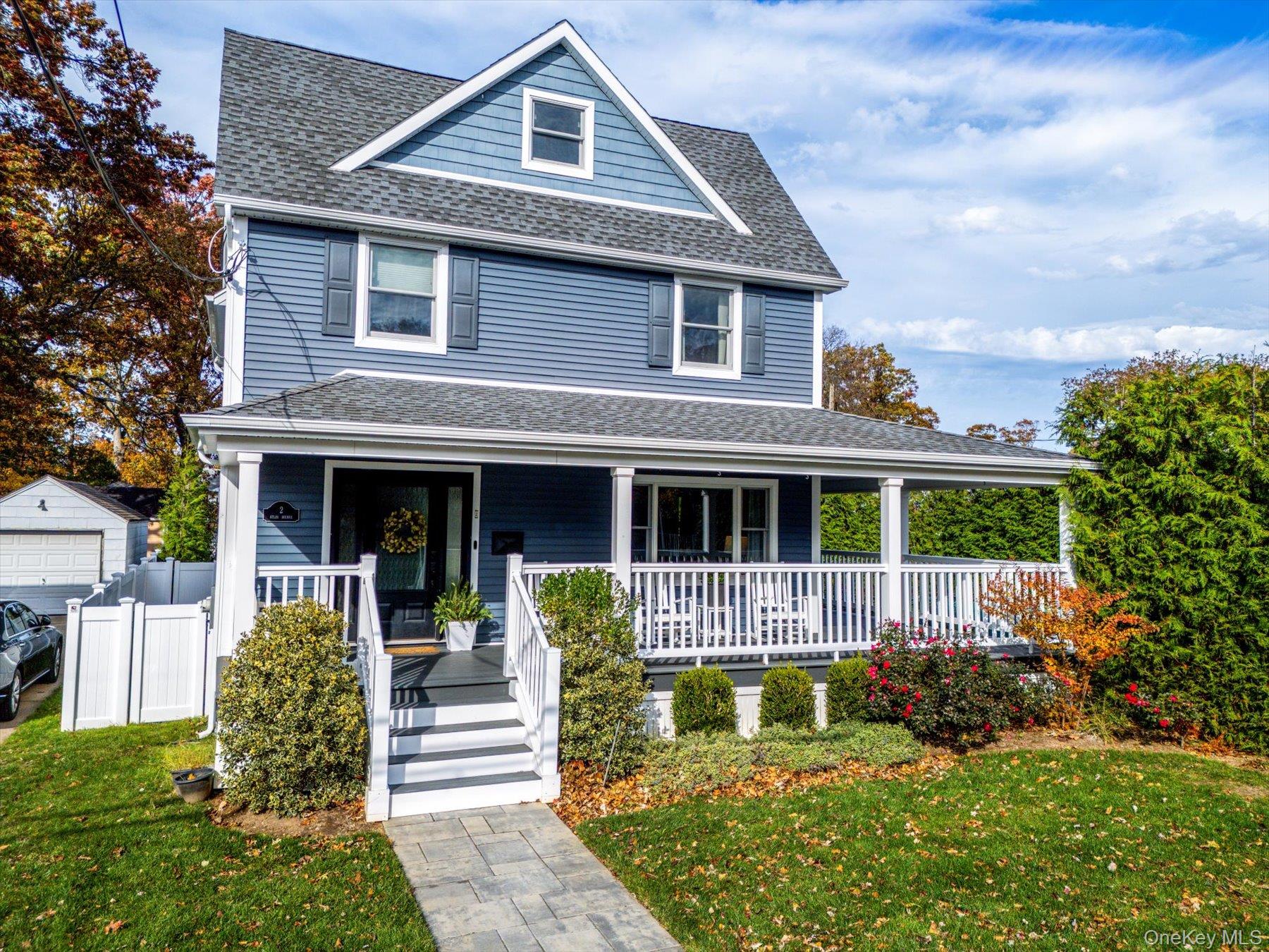 2 Atlas Avenue, Malverne, NY 11565