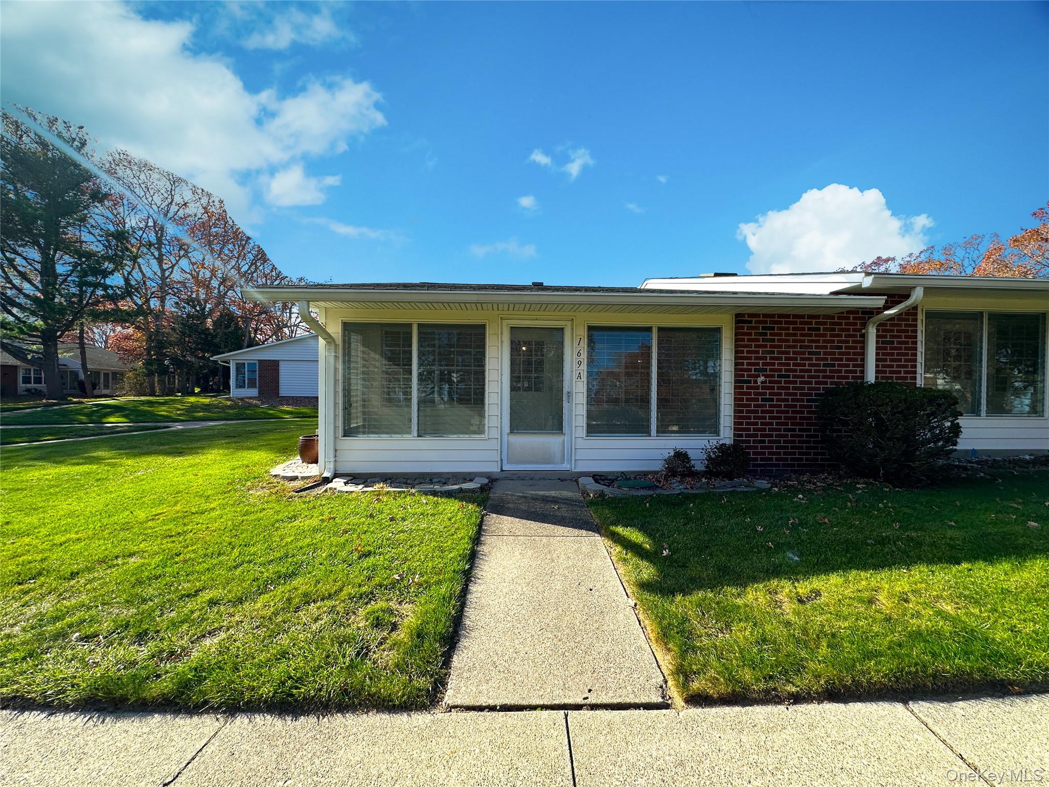 169 Ventry Court # A, Ridge, NY 11961