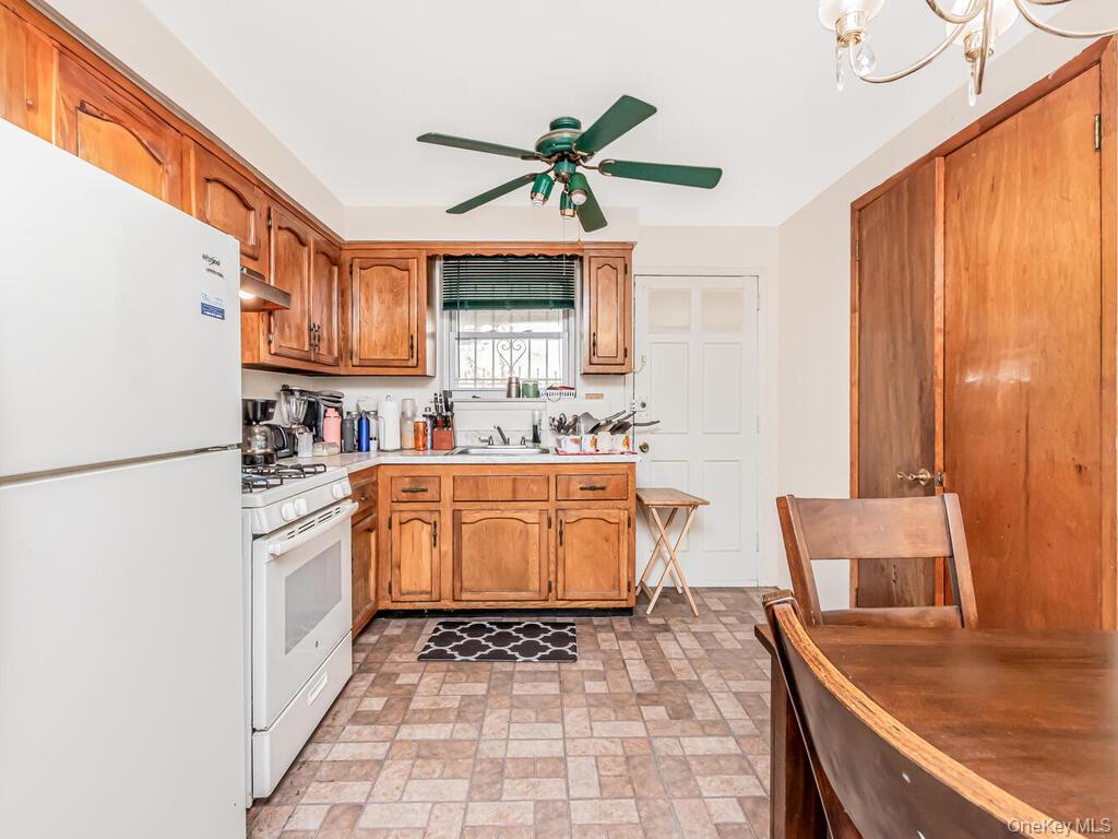 3312 Edson Avenue, Bronx, NY 10469