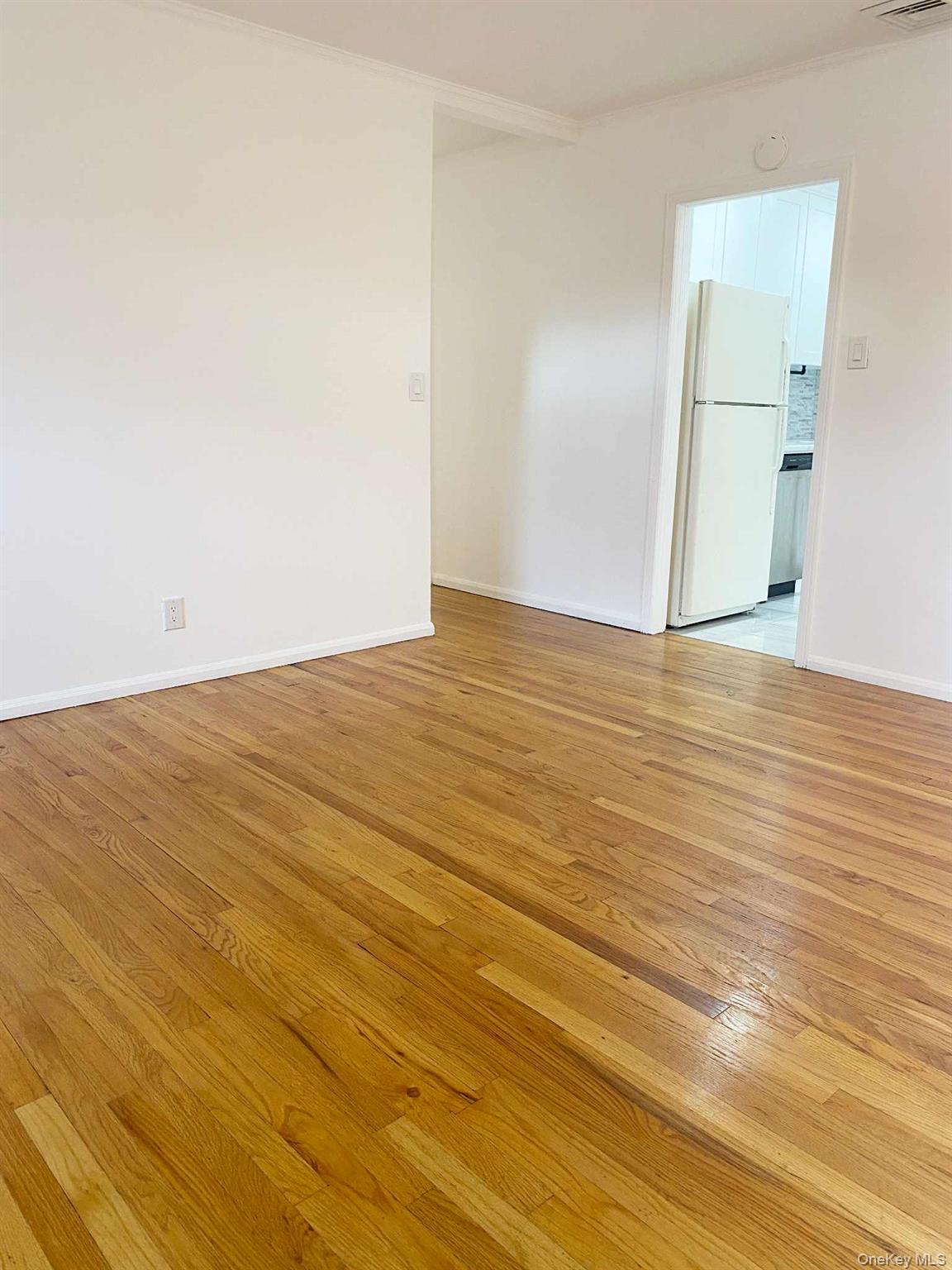 25 Margaret Drive, Plainview, NY 11803