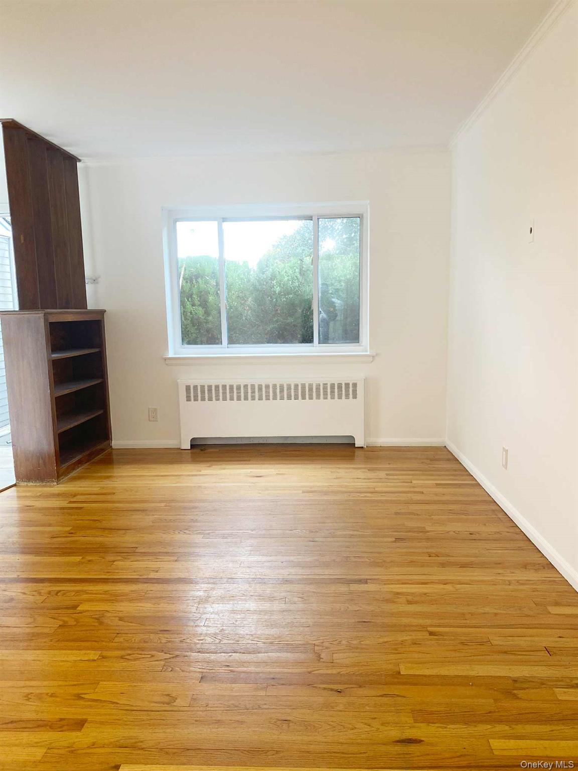 25 Margaret Drive, Plainview, NY 11803