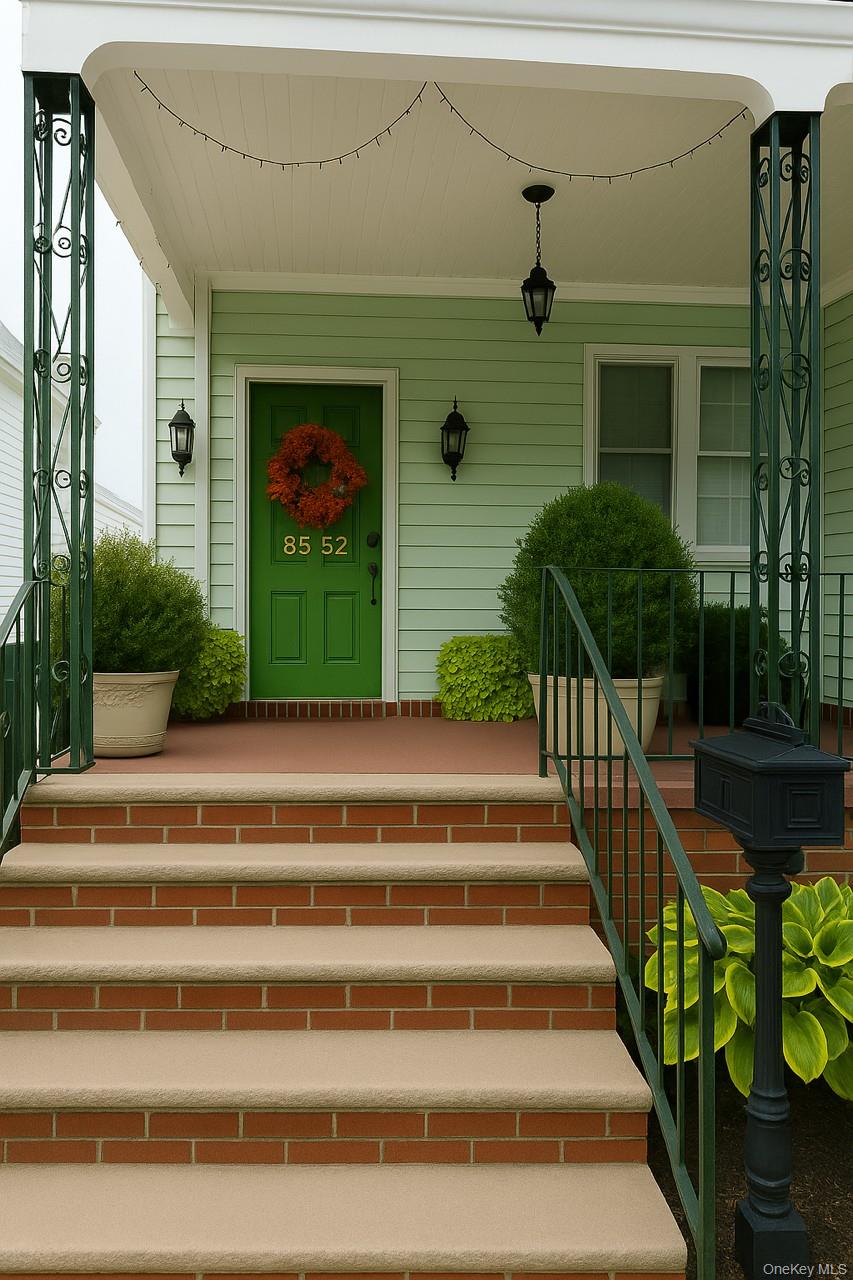 8552 79th Street, Woodhaven, NY 11421