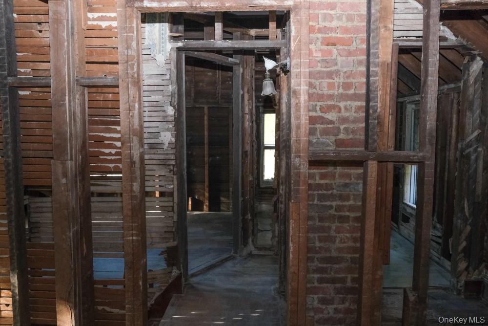 12 Circle Drive, Tuxedo Park, NY 10987