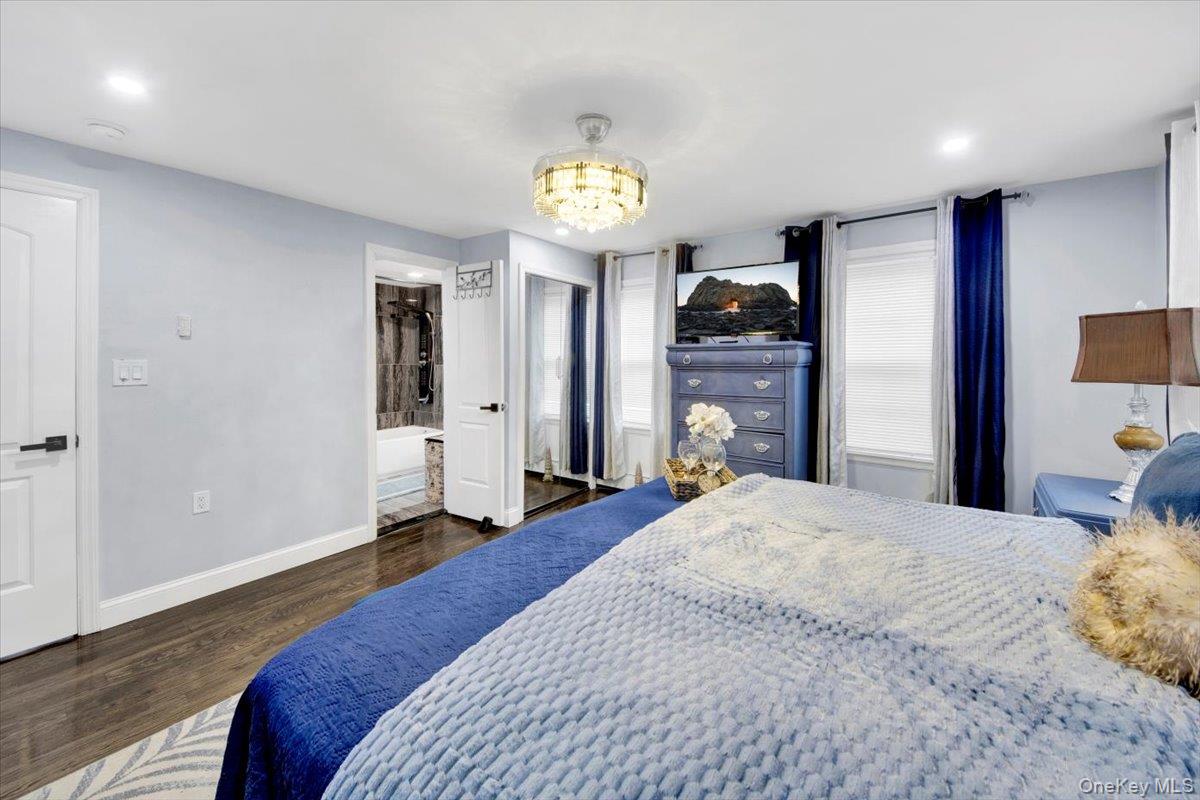 75 W Kingsbridge Road, Mount Vernon, NY 10550