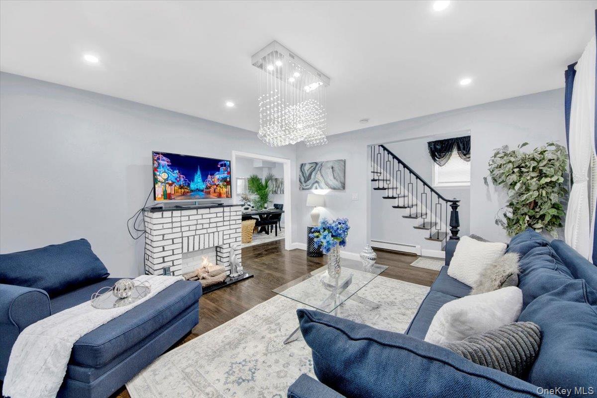 75 W Kingsbridge Road, Mount Vernon, NY 10550