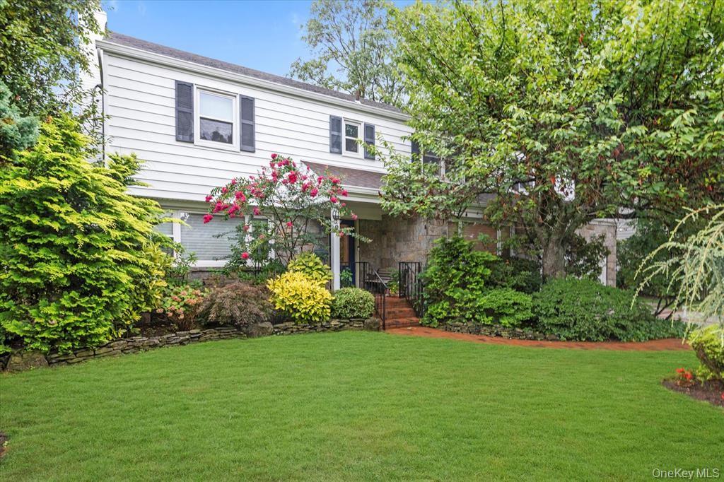 709 Carlyle Street, Woodmere, NY 11598