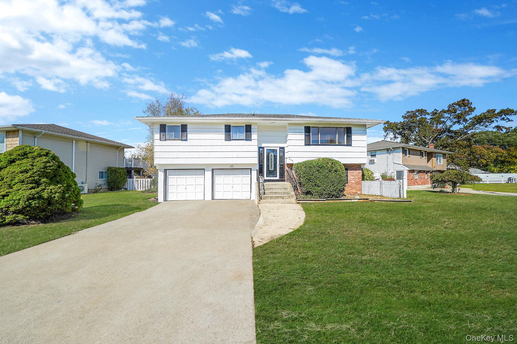 265 Kellum Street, West Babylon, NY 11704