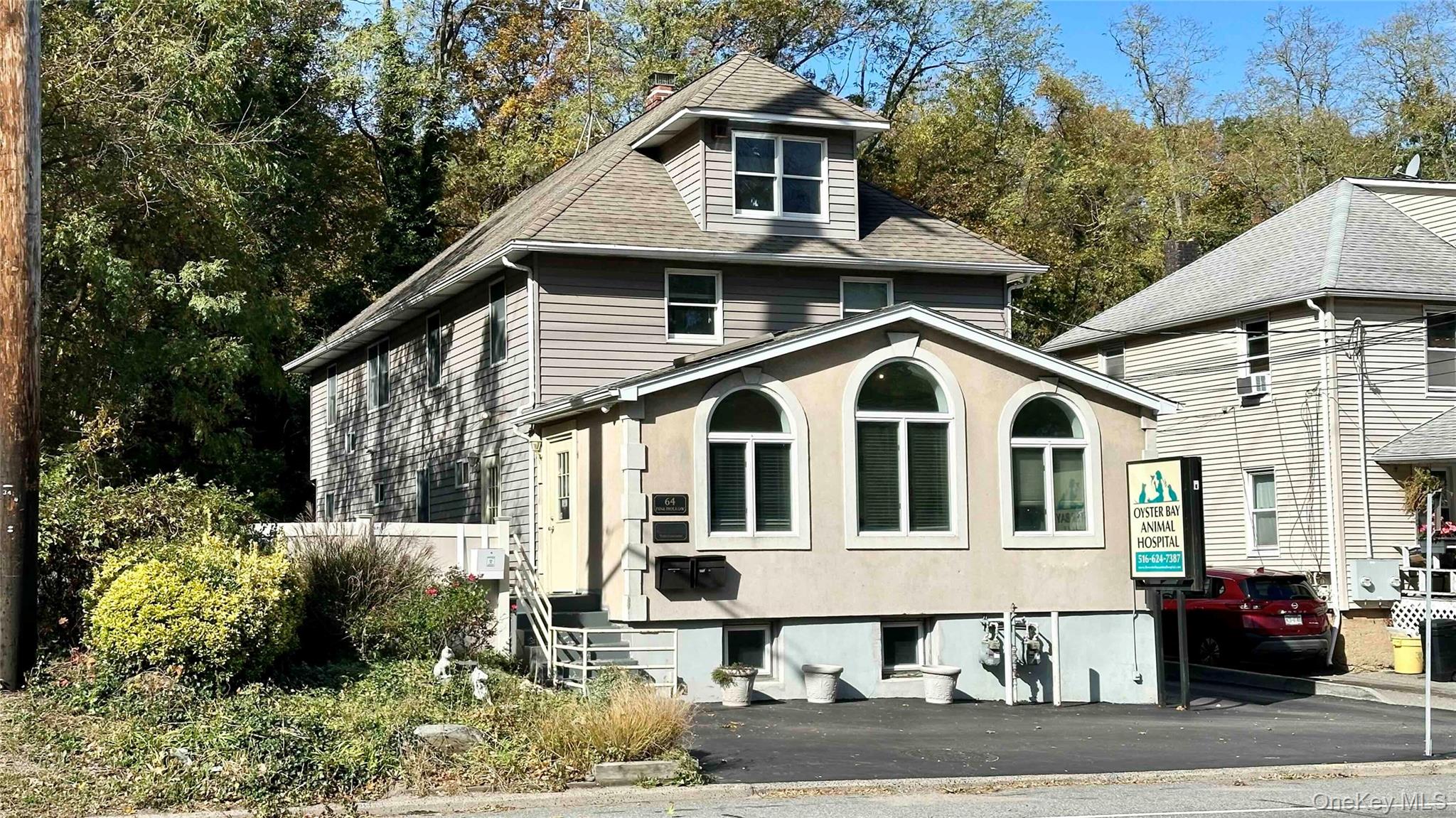 64 Pine Hollow Road # 1, Oyster Bay, NY 11771