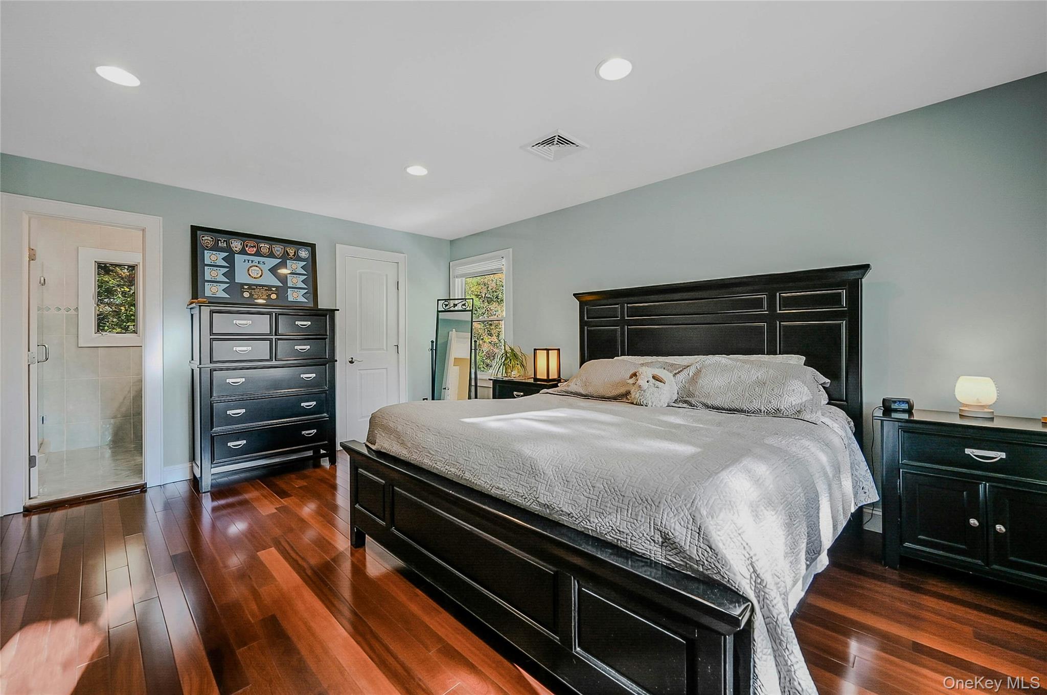 8 Margaret Avenue, Nesconset, NY 11767