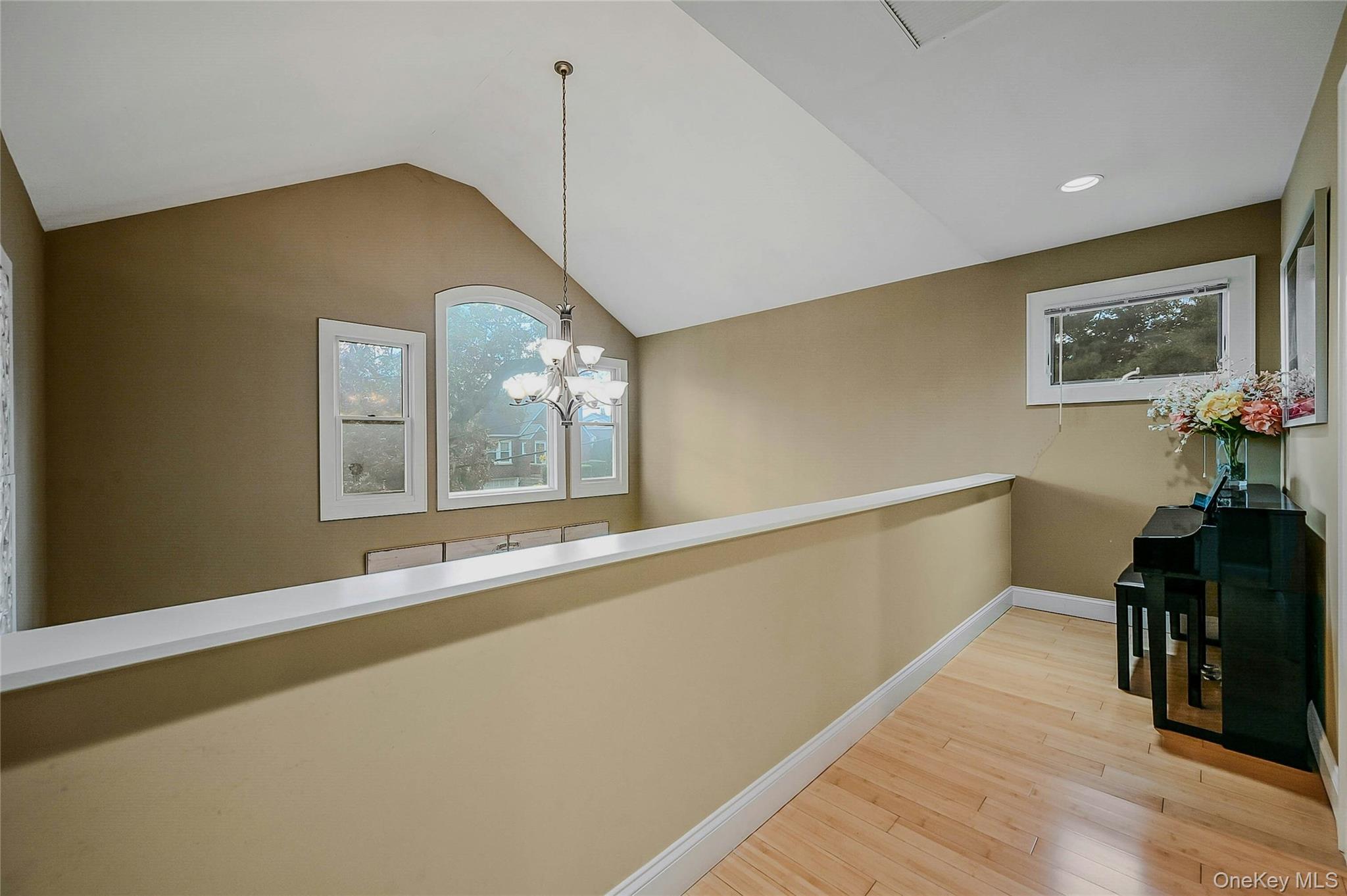 8 Margaret Avenue, Nesconset, NY 11767