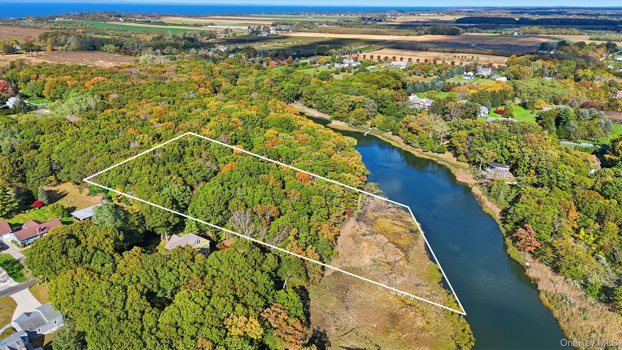 1050 Greton Court, Mattituck, NY 11952