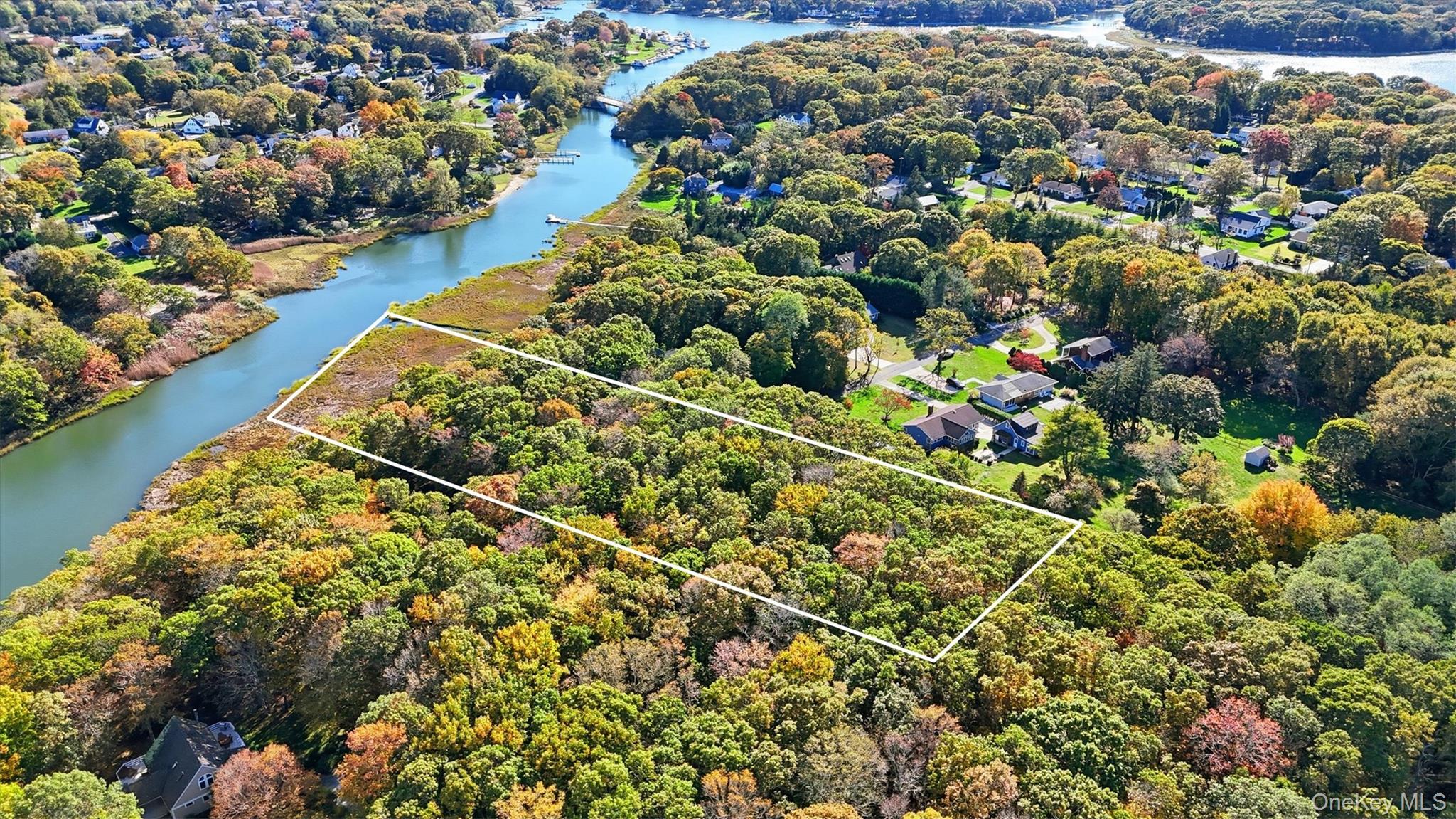 1050 Greton Court, Mattituck, NY 11952