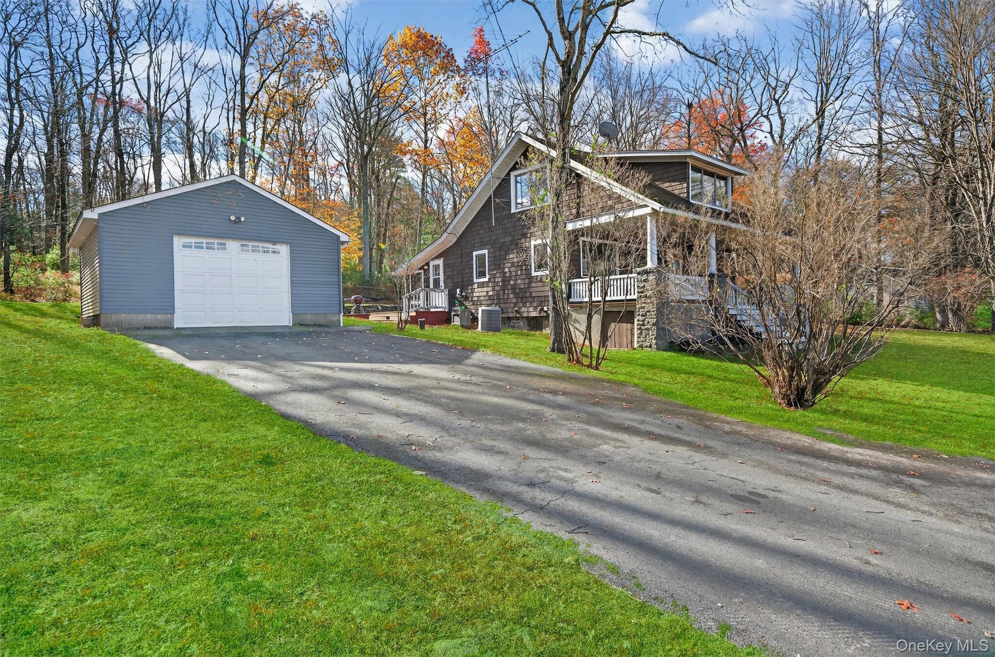 29 Laurel Lane, Huguenot, NY 12746