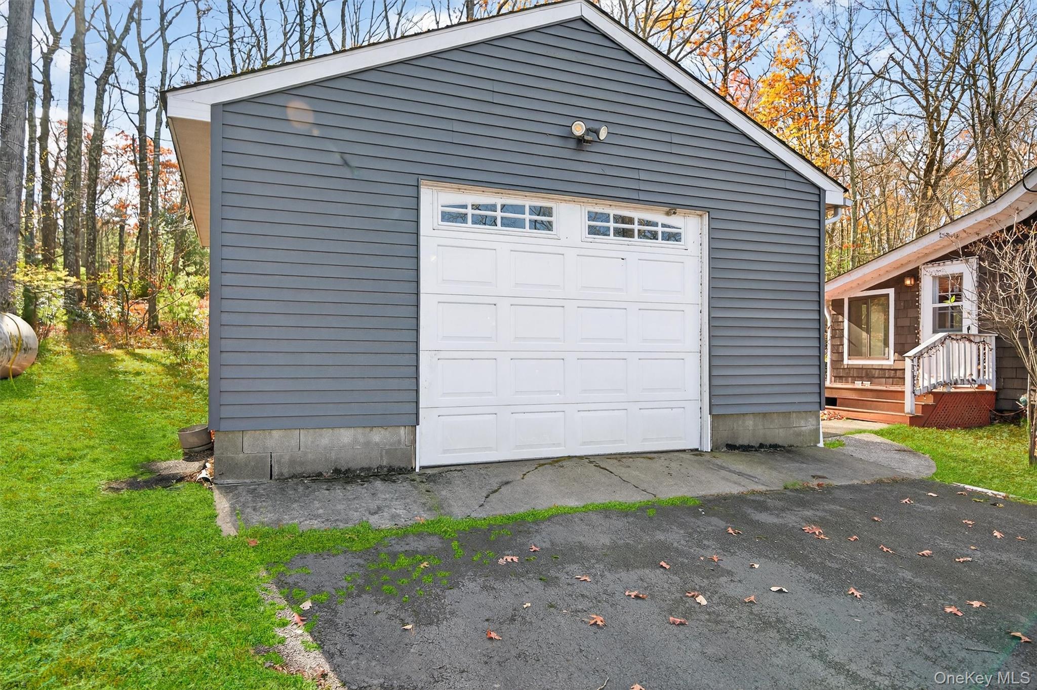 29 Laurel Lane, Huguenot, NY 12746