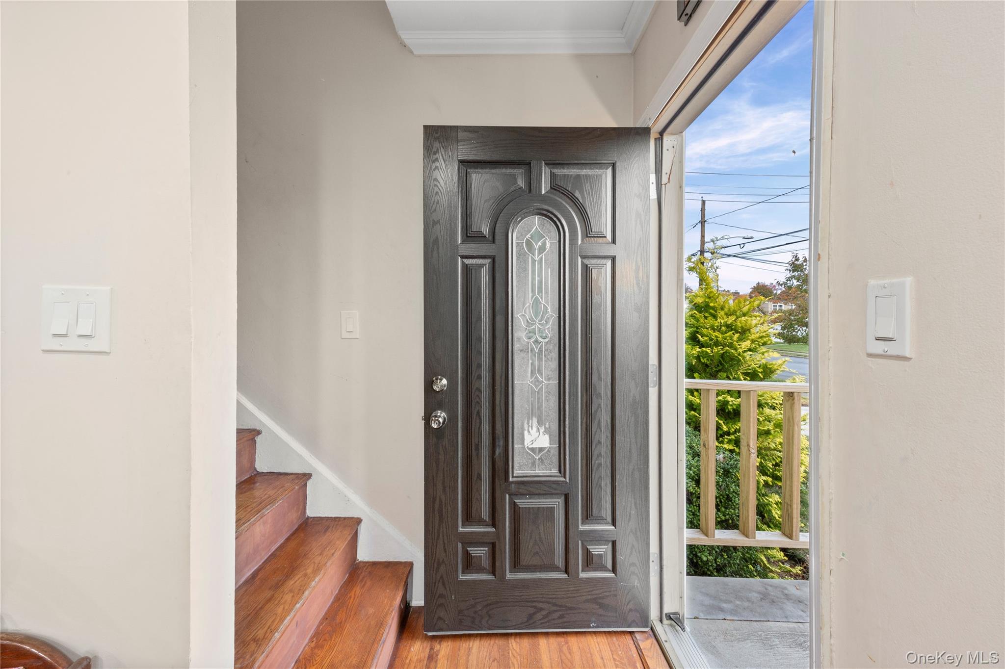 85 Todd Road, Valley Stream, NY 11580