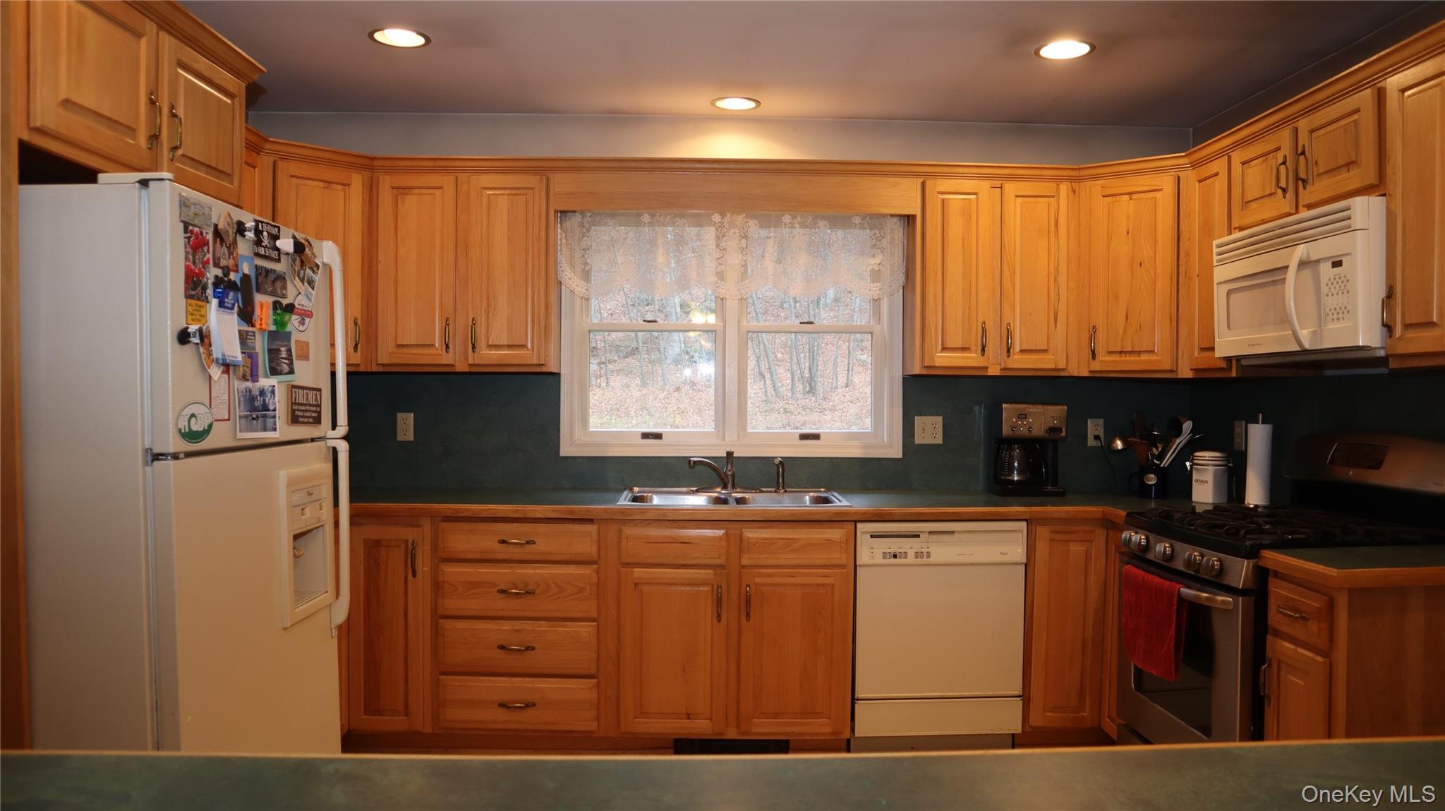 39 Armstrong Drive, Neversink, NY 12765