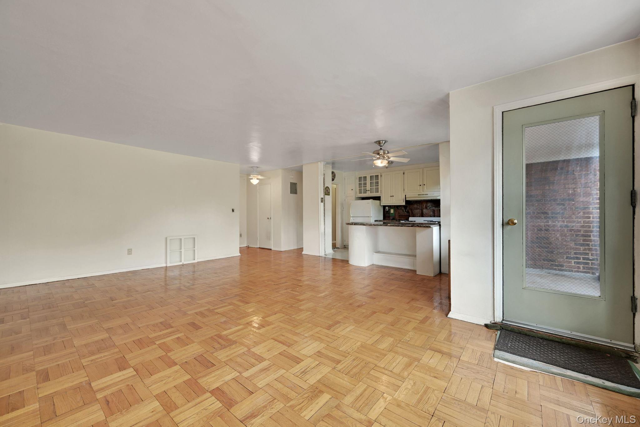 3131 Grand Concourse # 3C, Bronx, NY 10468