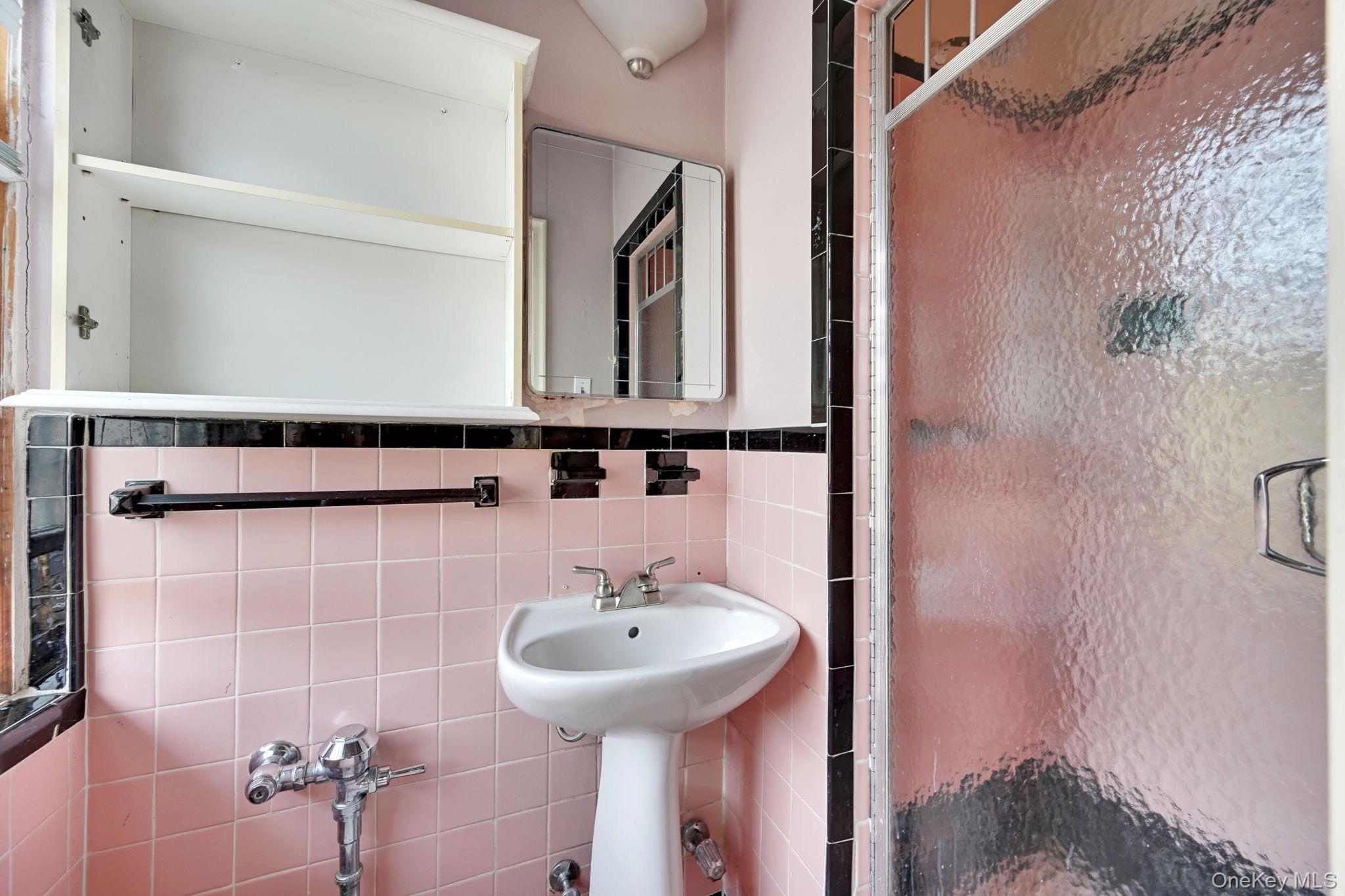 3131 Grand Concourse # 3C, Bronx, NY 10468