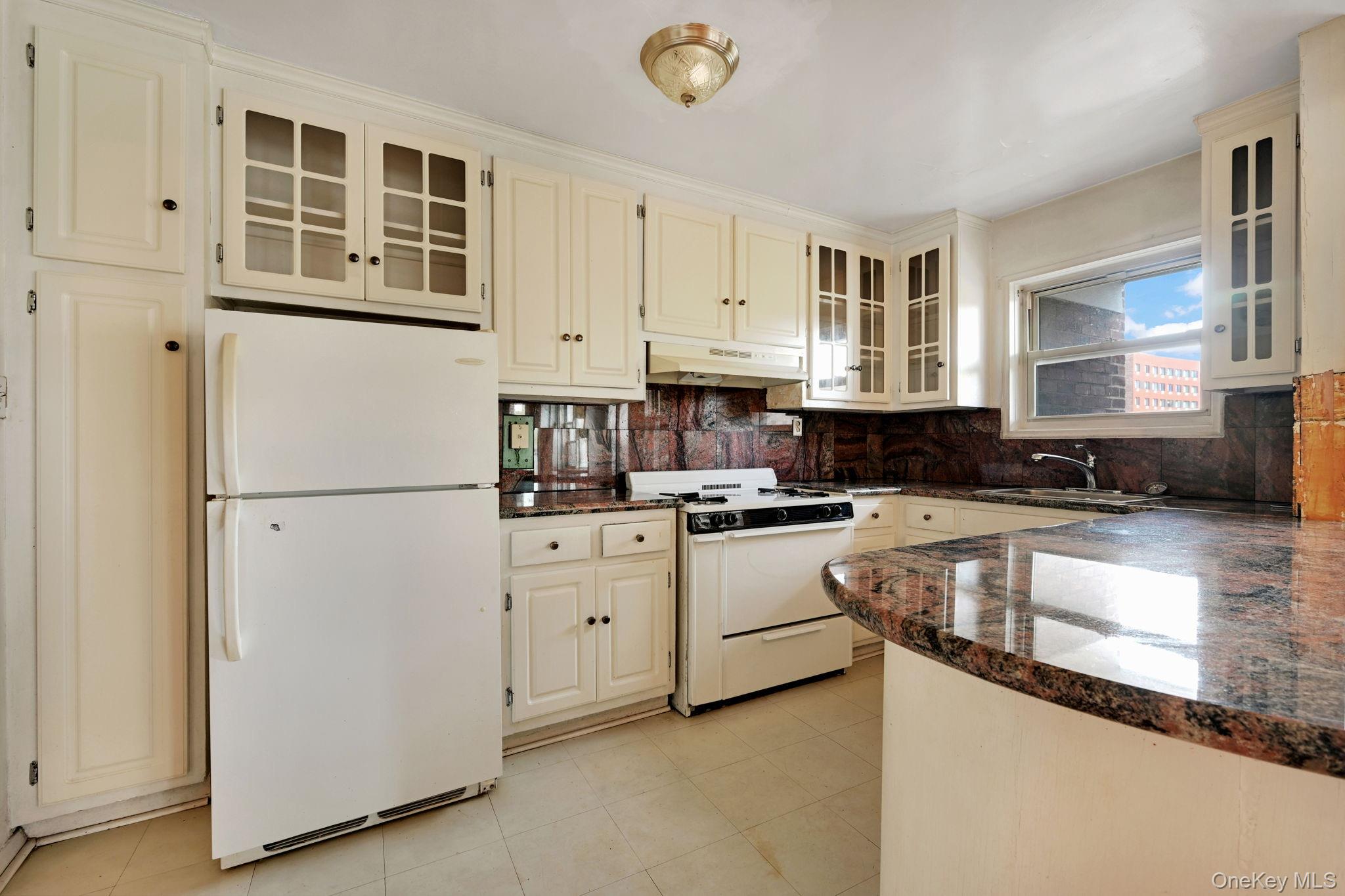 3131 Grand Concourse # 3C, Bronx, NY 10468