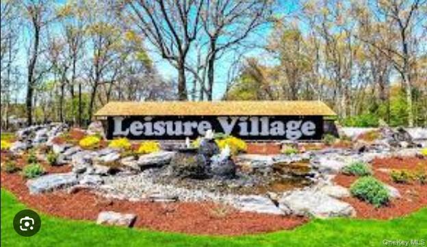 380 Woodbridge Drive # D, Ridge, NY 11961