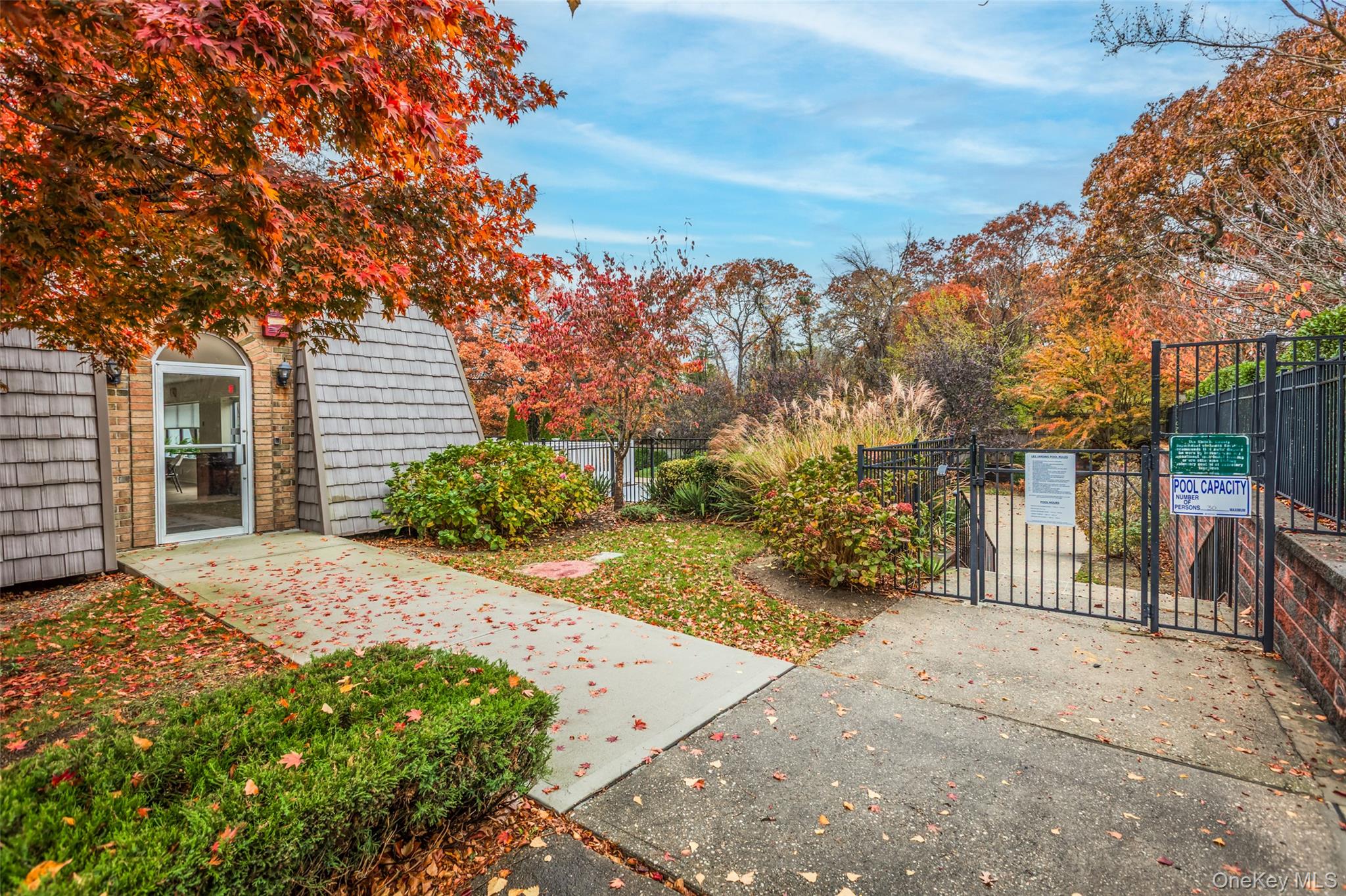 655 Middle Country Road # 5C2, Coram, NY 11727