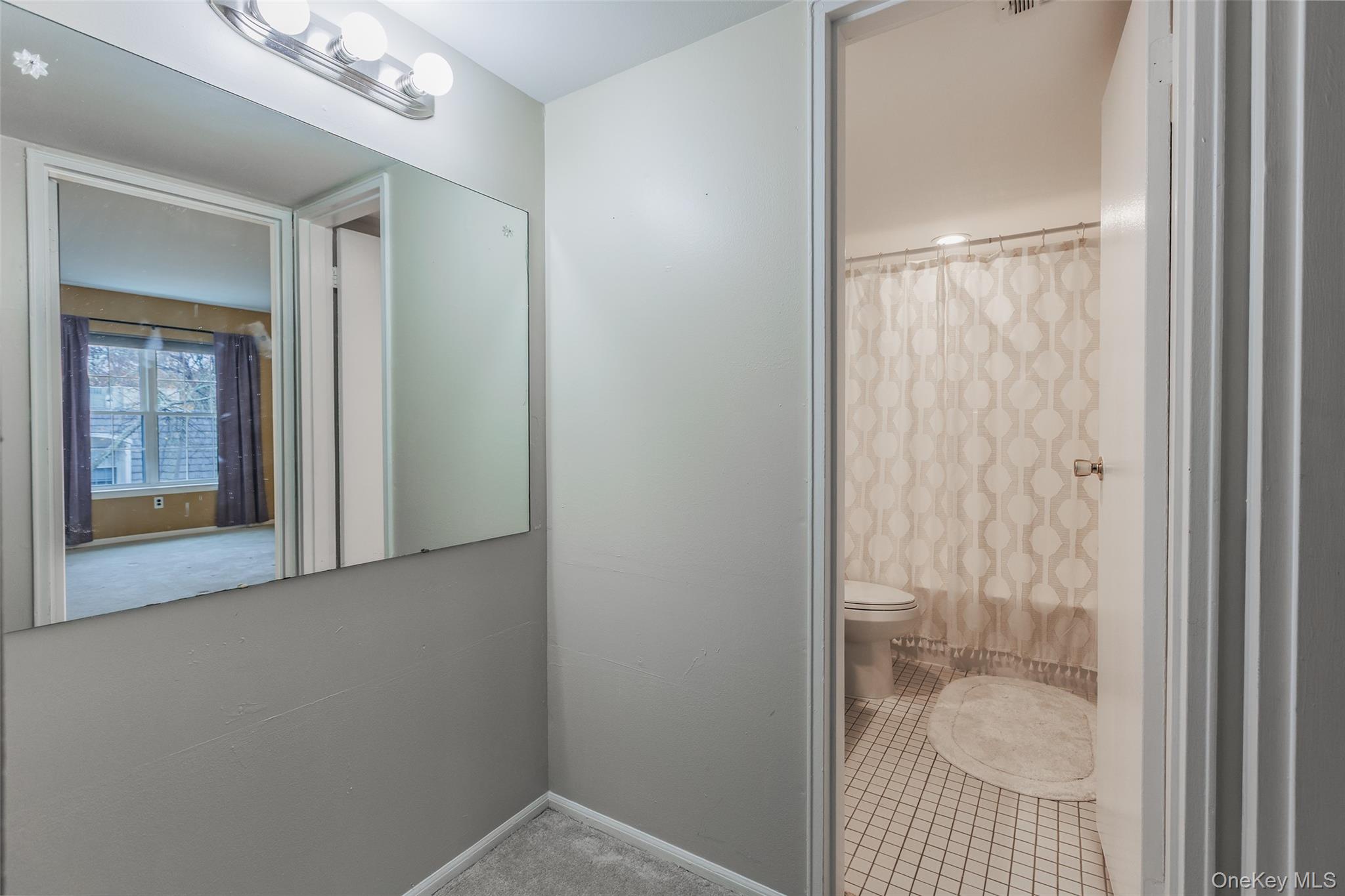 655 Middle Country Road # 5C2, Coram, NY 11727