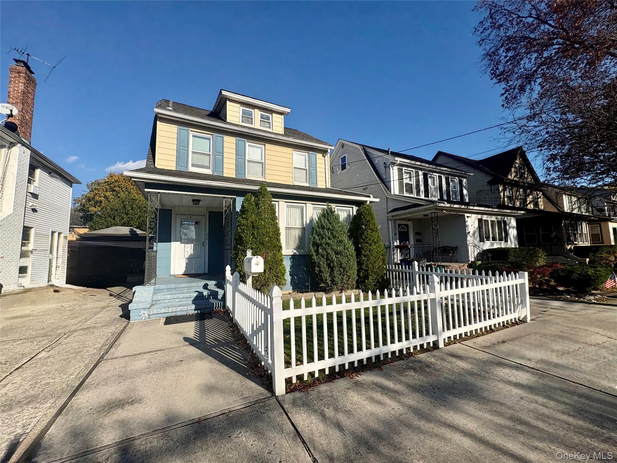 Lynbrook, NY 11563
