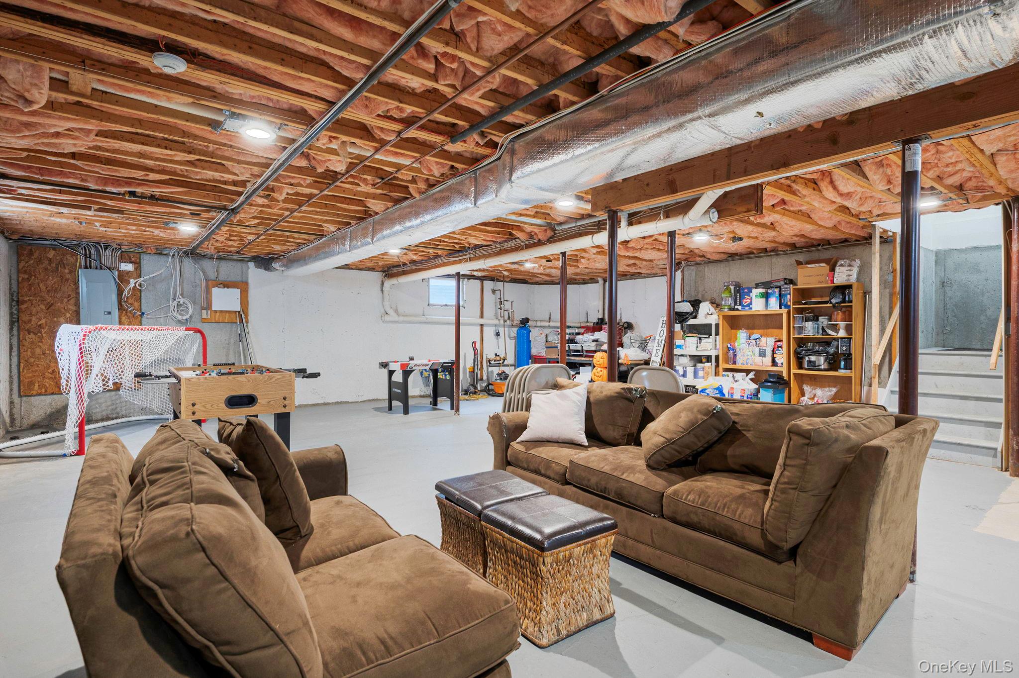 76 Blueberry Ridge Drive, Holtsville, NY 11742