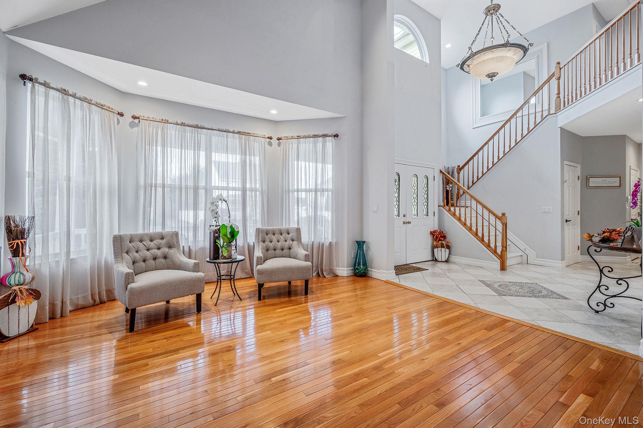 76 Blueberry Ridge Drive, Holtsville, NY 11742